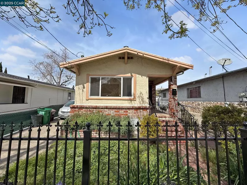 2129 Harrington Ave, Oakland, CA 94601