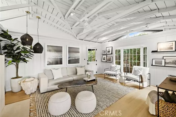 Laguna Beach, CA 92651,592 Bluebird Canyon DR