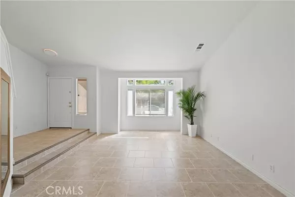 Palmdale, CA 93550,38237 Bee CT