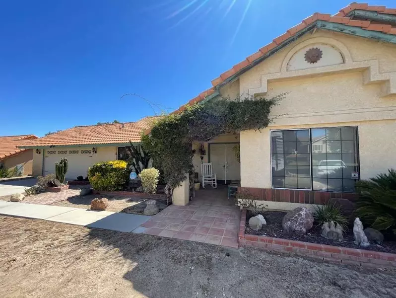 36144 43rd ST, Palmdale, CA 93552