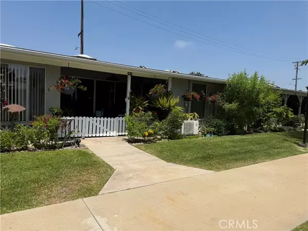 1502 Golden Rain Rd. M2-46D, Seal Beach, CA 90740