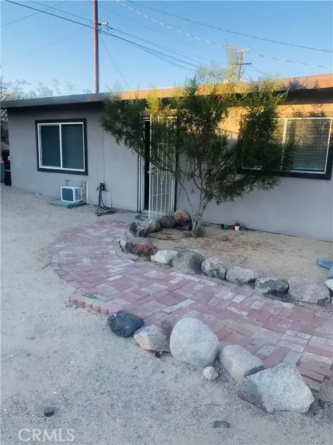 Twentynine Palms, CA 92277,6670 Pine Av