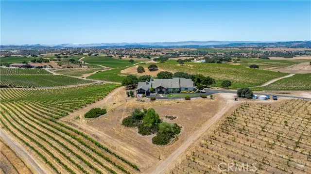 Paso Robles, CA 93446,4995 Mill RD