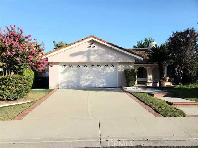 16 Skyline LN, Pomona, CA 91766