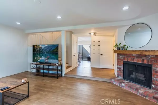 Sylmar, CA 91342,15230 Roxford ST 44
