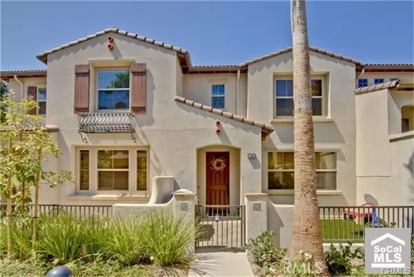 Irvine, CA 92618,148 Hedge Bloom