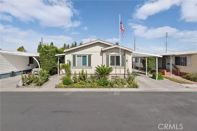 123 Madrid, Tustin, CA 92780