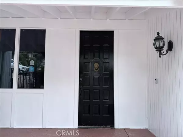 Rancho Palos Verdes, CA 90275,48 Cayuse LN