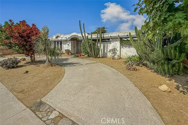 North Hills, CA 91343,8835 Monogram AVE