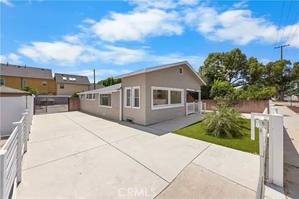 Burbank, CA 91506,2016 W Oak ST