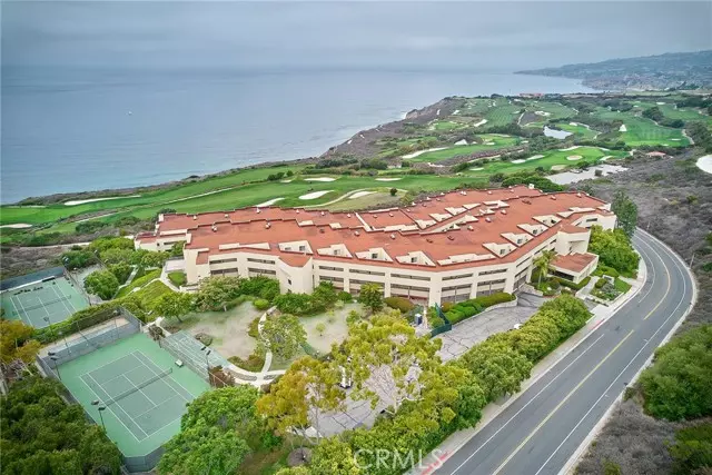 Rancho Palos Verdes, CA 90275,3200 La Rotonda DR 204