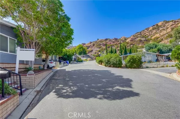 Canoga Park, CA 91304,24425 Woolsey Canyon RD 130