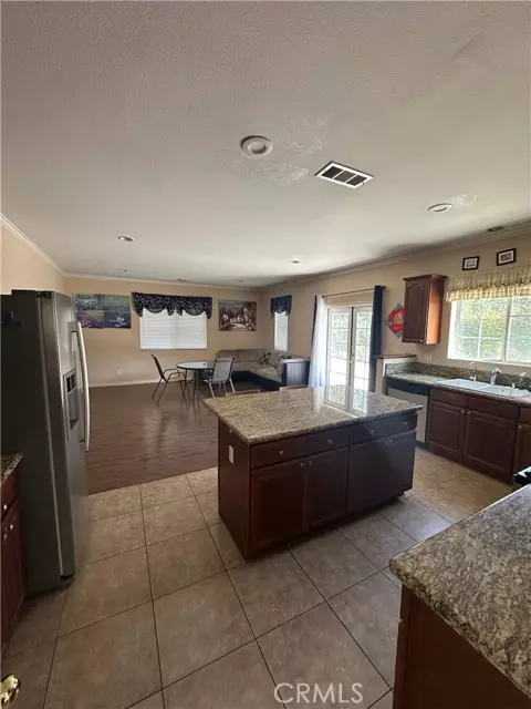 San Gabriel, CA 91775,7046 Vera TER