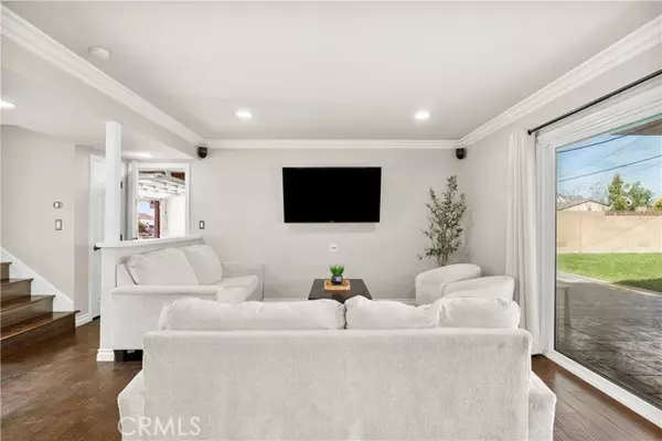 Simi Valley, CA 93065,2095 Morley ST