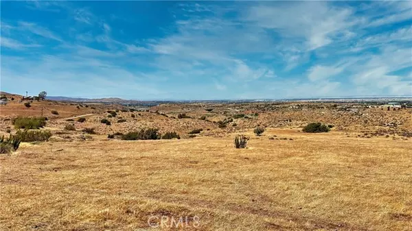 Palmdale, CA 93550,0 Small Rd.