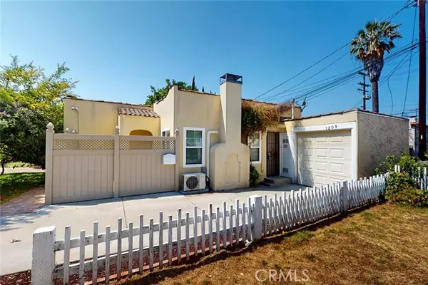 1203 Kenilworth AVE, Glendale, CA 91202
