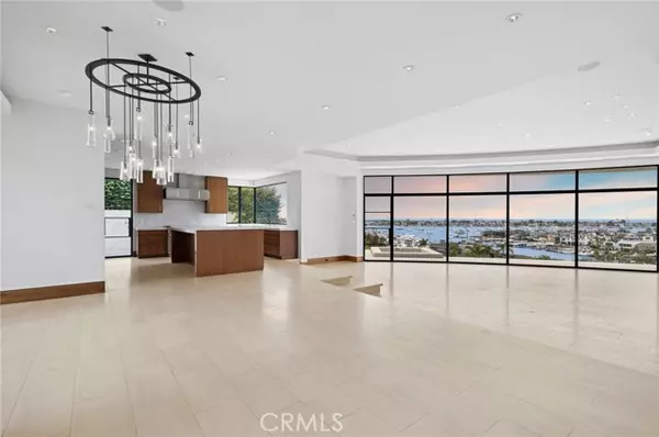 Corona Del Mar, CA 92625,1523 Dolphin