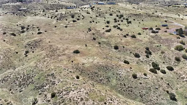 Palmdale, CA 93550,1 Small Rd.