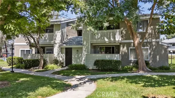 Saugus, CA 91350,27620 Susan Beth WAY A