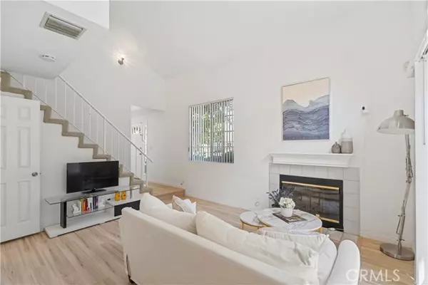 Alhambra, CA 91801,806 W Commonwealth AVE