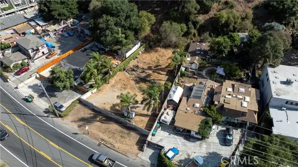 Laguna Beach, CA 92651,2675 Laguna Canyon RD