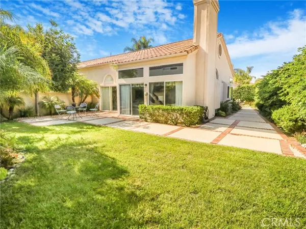 Laguna Niguel, CA 92677,51 Son Bon