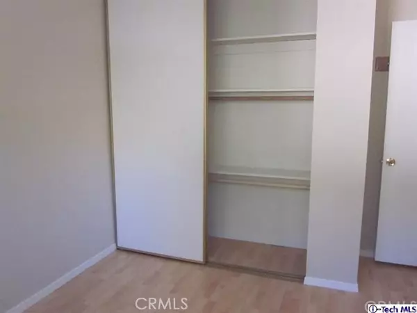 Burbank, CA 91504,9542 Via Venezia