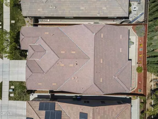 Bakersfield, CA 93306,10022 Besancon WAY