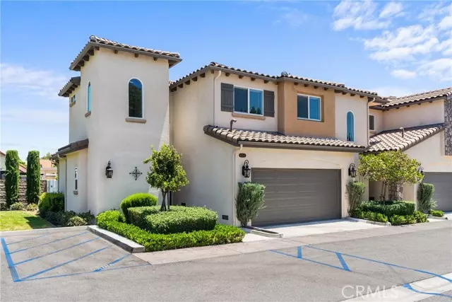 1529 Patricia AVE 6, Simi Valley, CA 93065