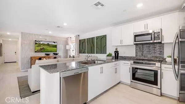 Desert Hot Springs, CA 92240,11266 Skyvista DR