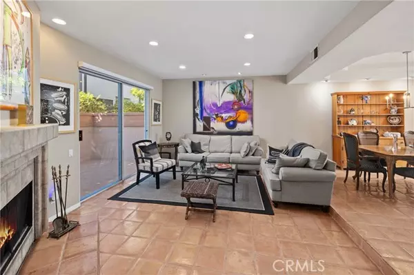 Tarzana, CA 91356,5715 Etiwanda AVE 4