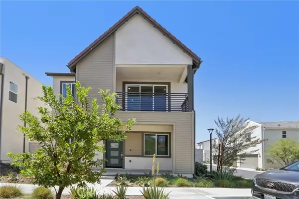 27730 Knoll View PL, Valencia, CA 91381