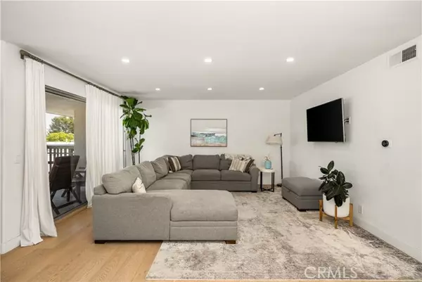 Laguna Hills, CA 92653,23234 Caminito Andreta 45