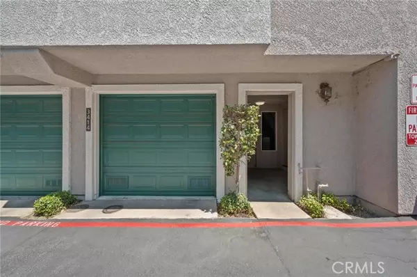 3414 Holly Grove ST, Westlake Village, CA 91362