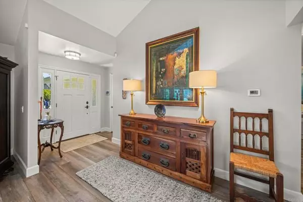 Encinitas, CA 92024,1650 Tucker LN
