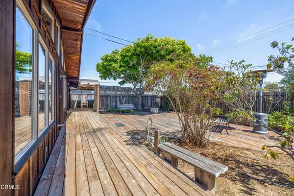 Fort Bragg, CA 95437,215 S Sanderson WAY