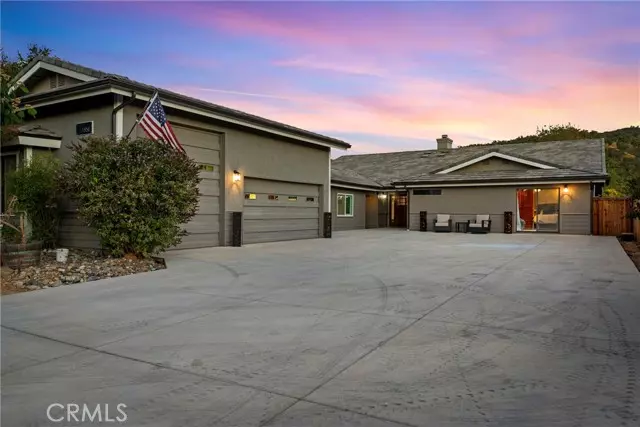 1856 Southfork PL, Paso Robles, CA 93446