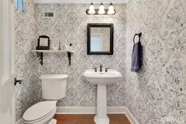 Granada Hills, CA 91344,11538 Zelzah AVE