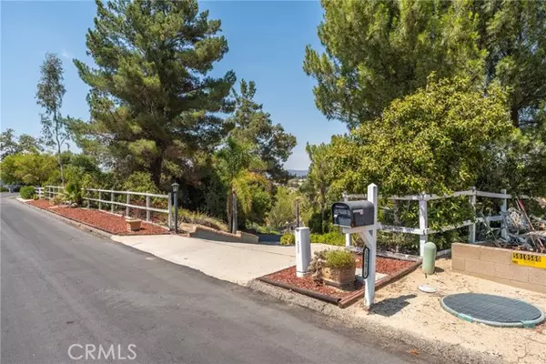 Temecula, CA 92591,30276 Via Val Verde