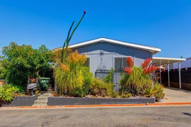 Escondido, CA 92026,1380 Oak Hill DR 42