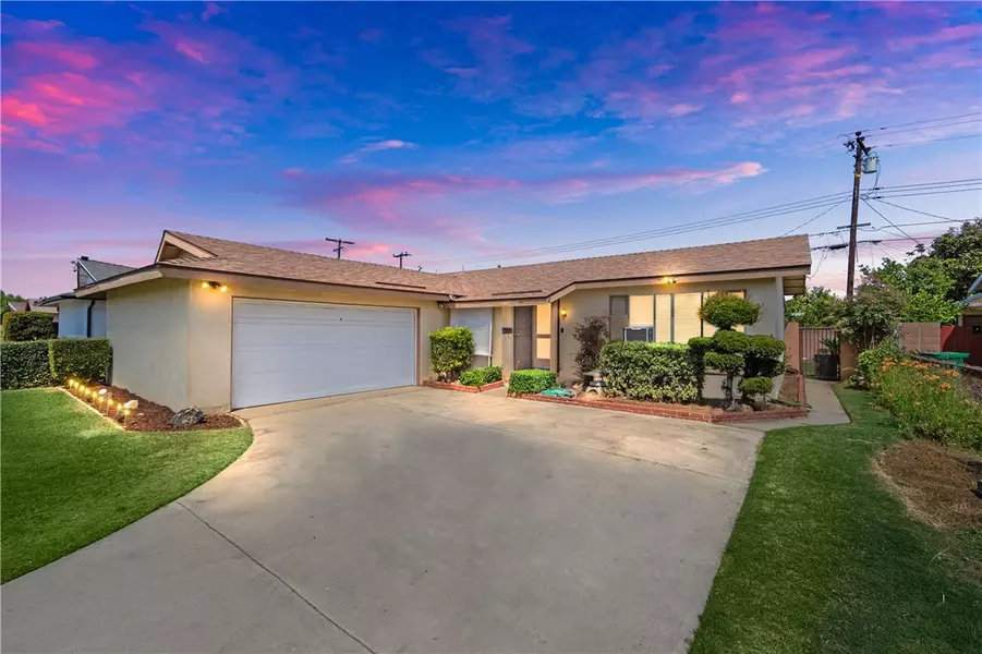 14842 Hope St, Westminster, CA 92683