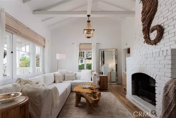 Laguna Beach, CA 92651,31632 2nd AVE