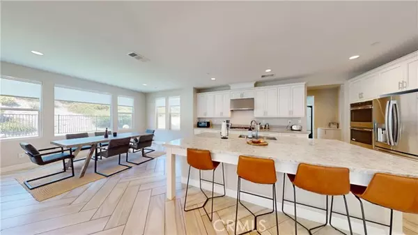 Canyon Country, CA 91387,18732 Juniper Springs Dr