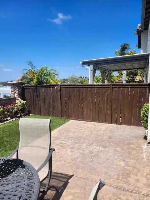 San Marcos, CA 92069,874 Via La Venta