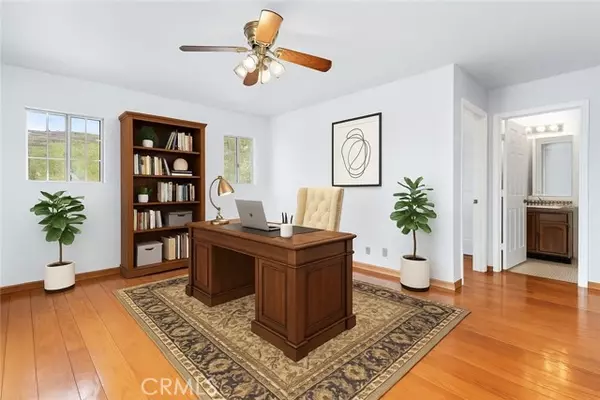 Sunland, CA 91040,9658 Wheatland AVE