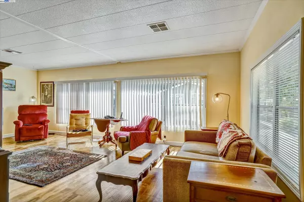 Fremont, CA 94536,711 Old Canyon Rd 47