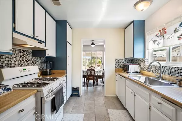 Lake Elsinore, CA 92530,1030 Amber LN