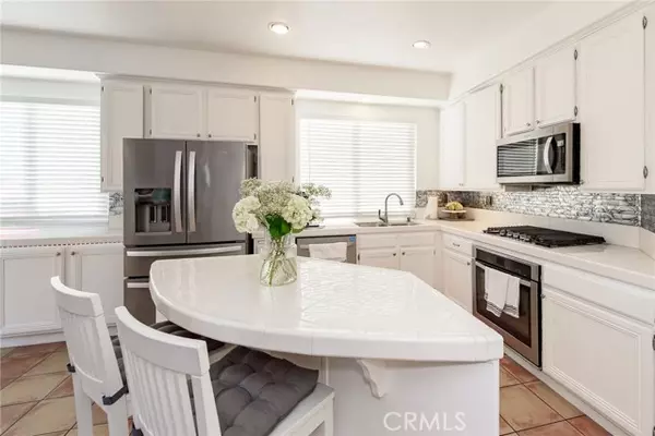 Chula Vista, CA 91910,1048 Camino Del Sol