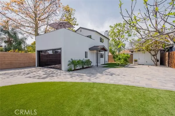 Burbank, CA 91505,1735 -1737 N Lima ST