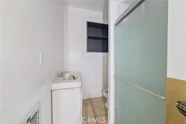 Littlerock, CA 93543,7812 Pearblossom